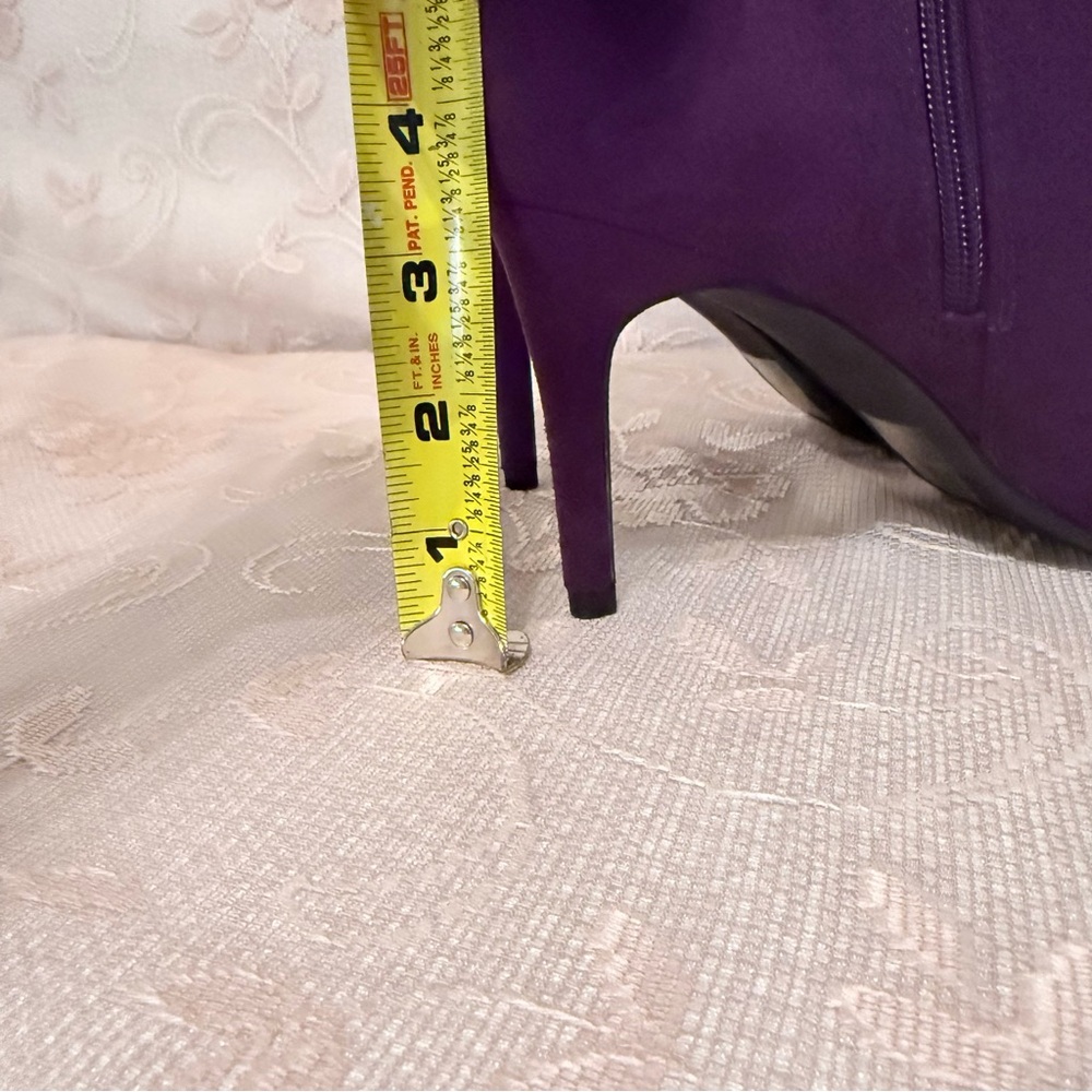 Purple Short Boots Heels Zipper Pointed Toe Faux Suede Size 8 - Picture 8 of 9